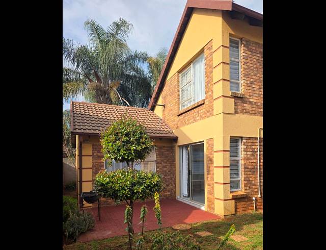 3 BEDROOM HOUSE FOR SALE IN GLEN MARAIS